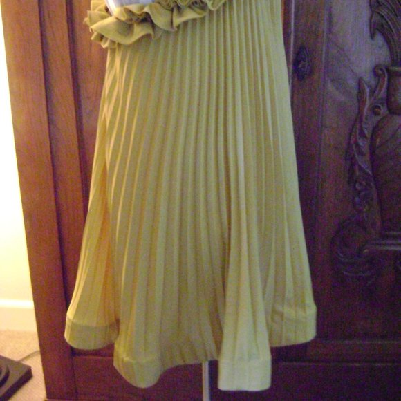 BCBGMaxAzria Gold Pleated One Shoulder Dress, size Small - Picture 2 of 7